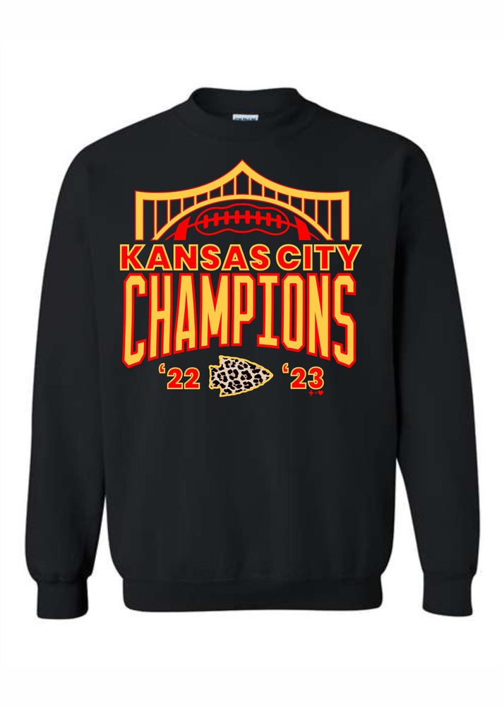 Banner KC Champs Sweatshirt WITH LEO (KCFB1065-DTF-SS)