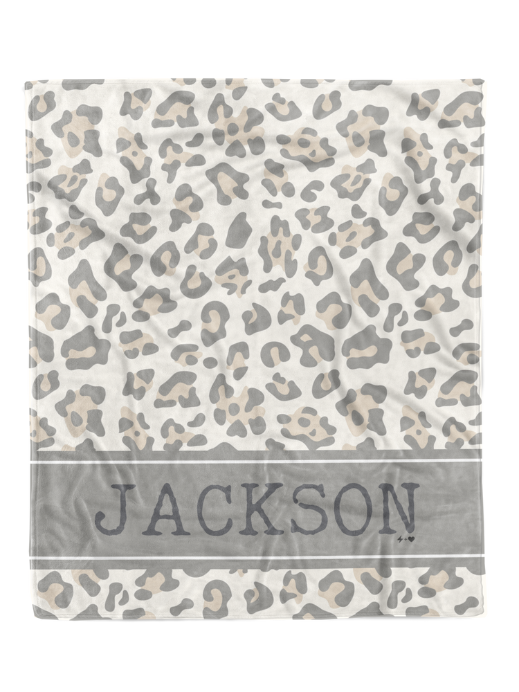 
            
                Load image into Gallery viewer, Cream Leopard Custom Minky Blanket (MINKY1044)
            
        